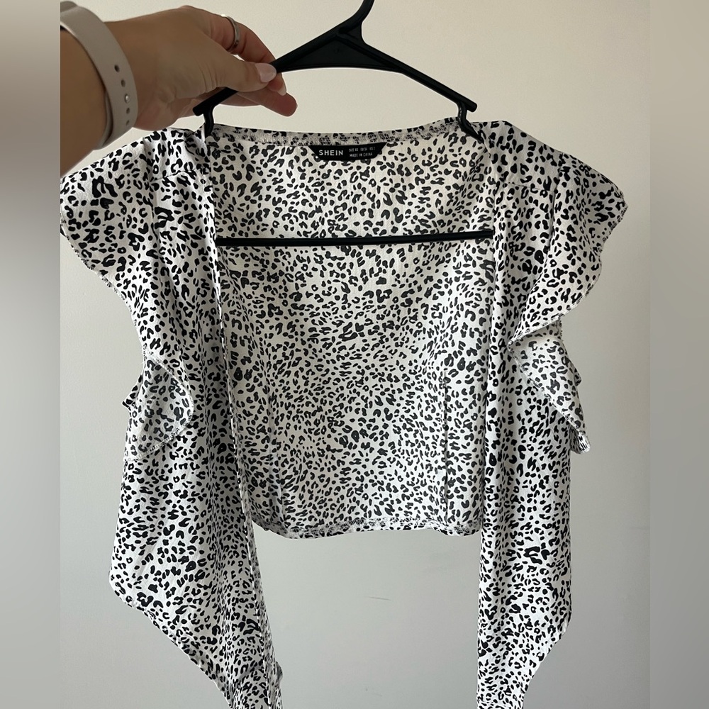 Leopard wrap tie crop top